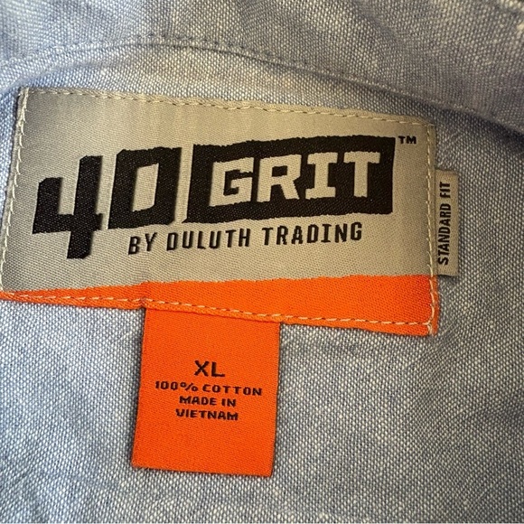 40 Grit By Duluth Trading Standard Fit Blue Short Sleeve Shirt Men XL Chambray - Picture 8 of 8